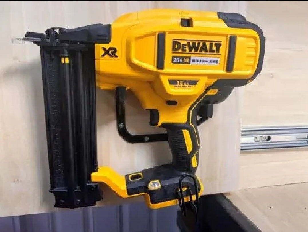 DeWalt Brad Nail Gun 20v Wall Mount
