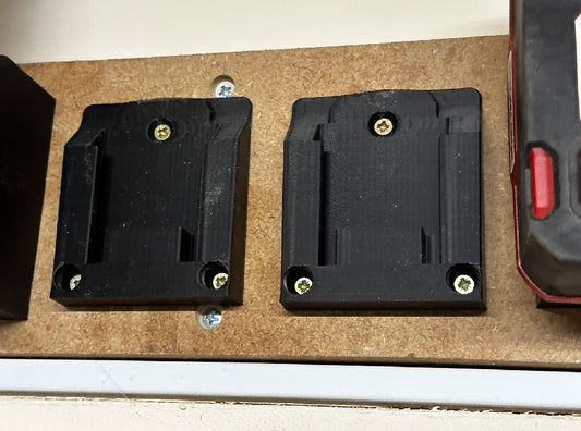 2 Pack Parkside X20V battery wall mount